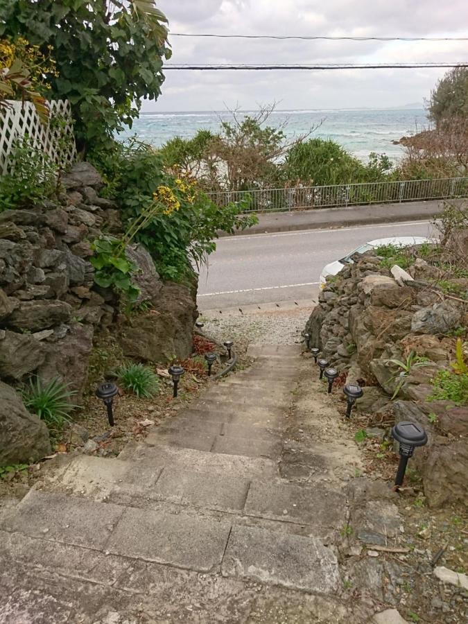 Maribu Beach House Onna Eksteriør billede