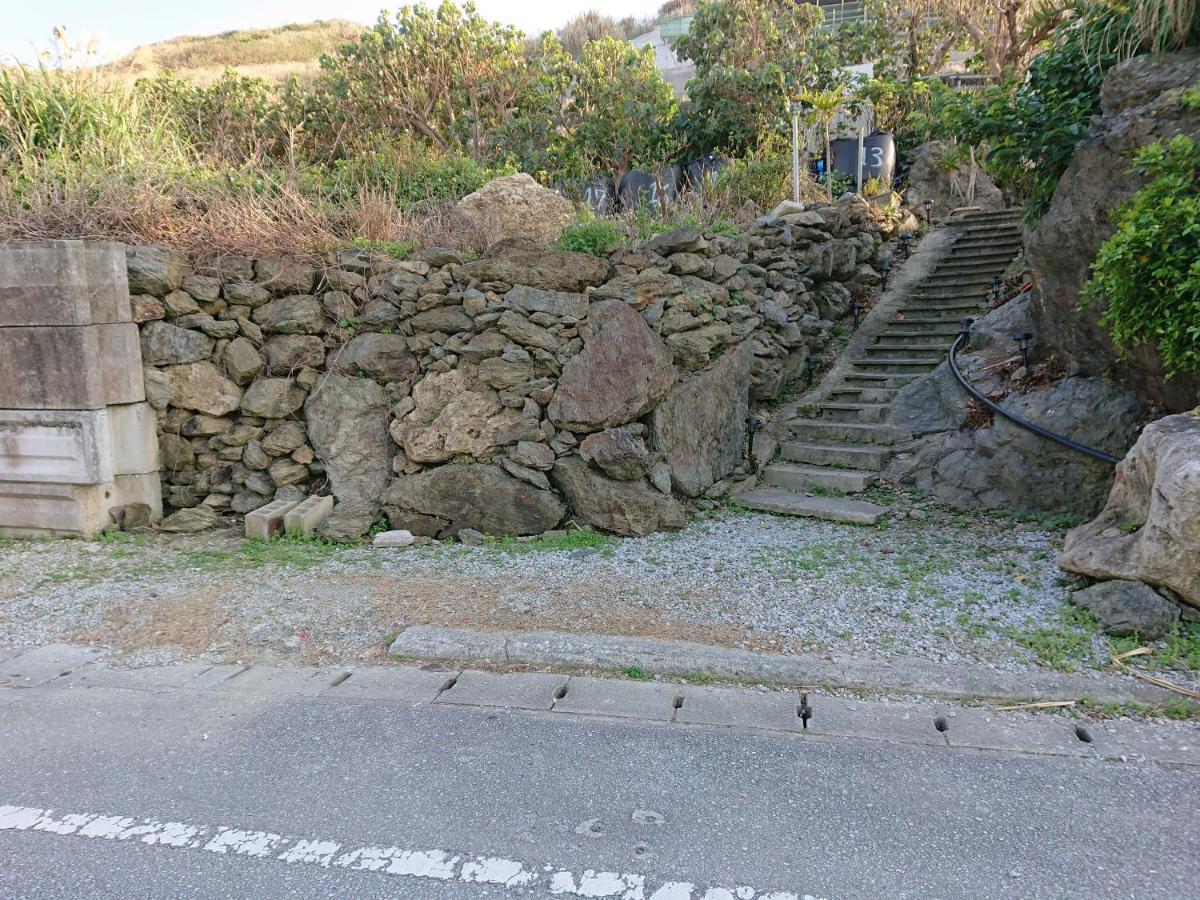 Maribu Beach House Onna Eksteriør billede
